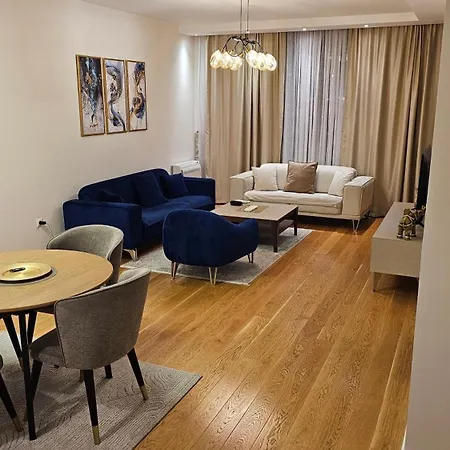 Elegance Near Capital Plaza Apartamento *